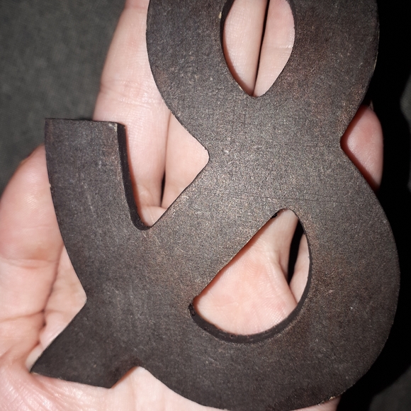 DROP!Wooden Destressed blingy "& " Symbol Package - Picture 3 of 3